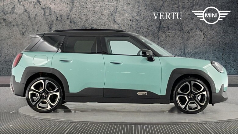 MINI Aceman 135kW E Classic 43kWh 5dr Auto Electric Hatchback